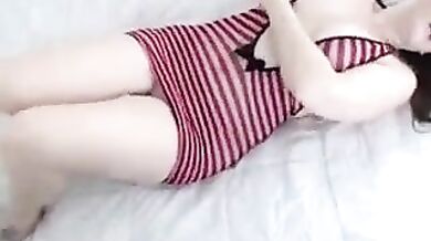 Chubby Brunette Big Naturals (Candypuff )