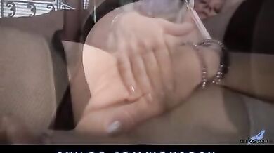 Hairy mature moms gets naughty