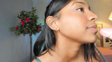 Ebony Latina Show Her Great Talents