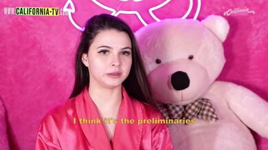 Young Naturist Showing Her Pussy In The Most Watched Room In Brazil