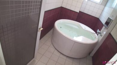 常識よりも快楽を優先するイケナイ人妻