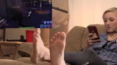 Fortnite with Brittney - beautiful soles 2