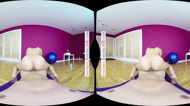 Sami Parker Is All Ready To Go After Stretching Out In Yoga