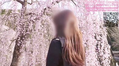 【素人】桜お花見デートと露天温泉で騎乗位中出し 素人カップル/美少女/色白美乳/中出し/フル動画(36分)/일본여대생과질내사정섹스