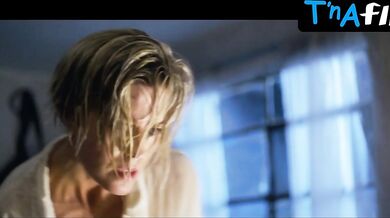 Oksana Orlan Breasts Scene in Dominique