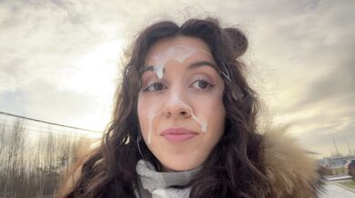 Ex-girlfriend asks me to fuck her one last time before breaking up in a car in public - Cumwalk