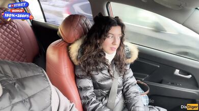 Ex-girlfriend asks me to fuck her one last time before breaking up in a car in public - Cumwalk