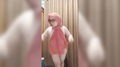 Ibu Guru Salsa Jember Yang Viral