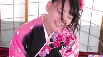 Flawless blowjob in her kimono - More at Slurpjp.com
