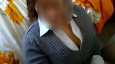 dialogues in Italian. He was coming right away and gives me instructions but the little whore wins