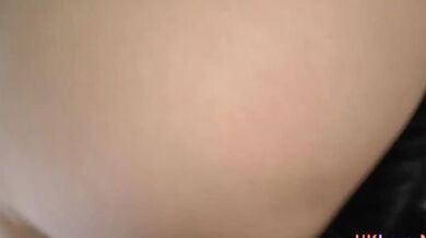 Older heeled brit blows