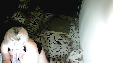 Hot sexy mature blonde bitch