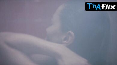 Emmanuelle Vaugier Sexy Scene in Psycho Intern