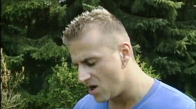 German PISSING Parade – (Chapter 03)