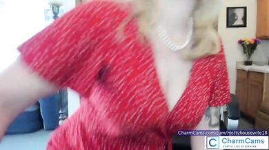 Hottyhousewife18_watermarked_20240423035959