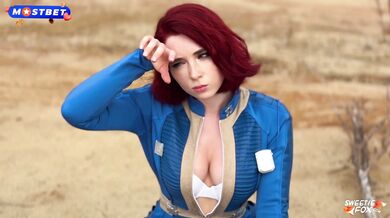 Fallout Cosplay - Redhead Dweller of Shelter 33 Rough Fucks with Stranger till Facial