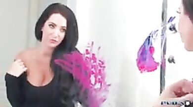 Blue eyed girl masturbates