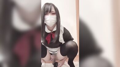おとこの娘メイドがアナルオナニーする動画