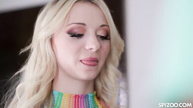 Petite Cecelia Taylor Gets Naugthy Ride With Horny Driver