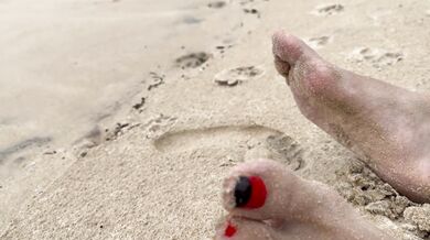 لب ساحل پیدام کرد بهش کس دادم | He found me near beach and I give him my pussy