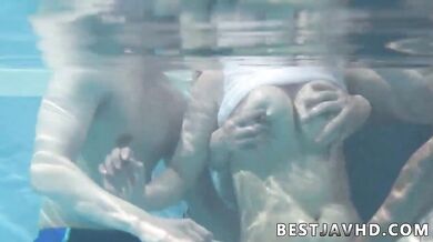 FERAME - Suzuna Komiya throating by the pool - Asian porn at its best