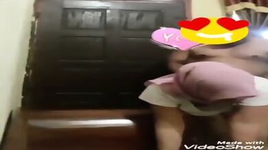 Rintihan Bu Lurah Depan Pintu Dengan Staff Kelurahan