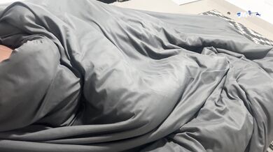 Leyne Rodriguez. Stepmom and stepson shared bed and fucked