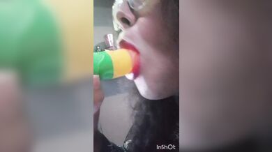 Chubby trans sucks on dildo and cums on her face