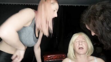 Tarnny milf abd sexy Femdom Dominating a sissy