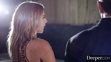 Deeper. Voluptuous Gabbie Breaks From Her Housewife Routine - Gabbie Carter