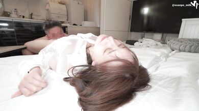 Fカップ美人の飼い主に舐めろと指示され興奮して勃起が止まらないM男♡我慢できずに生挿入＆大量射精（個人撮影、パイパン、日本人、素人、美脚）