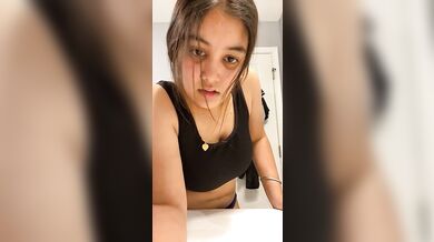 Deshi LIVEGIRLS Indian College Girl Viral MMS