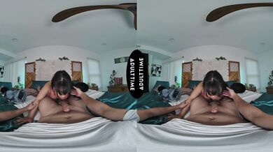 UP CLOSE VR - Naughty Petite Summer Col Wants To Be Pleasured POV