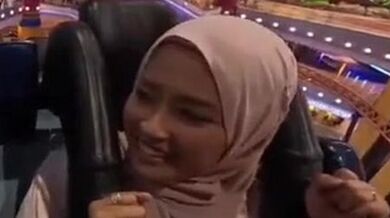 Naik Rollercoaster , Susunya Kembang Kempis