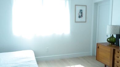 GOTH FRENCH BABE needs help removing her bikini - Effy Cutie