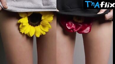 Cara Delevingne Sexy Scene in Cara Delevingne Sexy Video Seducing Her Hot Pussy