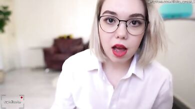 Student gets fucked a Teacher on the Table