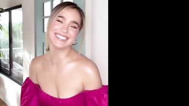Haley Lu Richardson Butt, Breasts Scene in Haley Lu Richardson Instagram