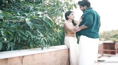 Onlyfans-resminair Dhoti Romance