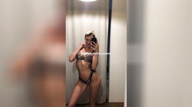 Blonde MILF’s Steamy Live Fuck with Stranger on TikTok