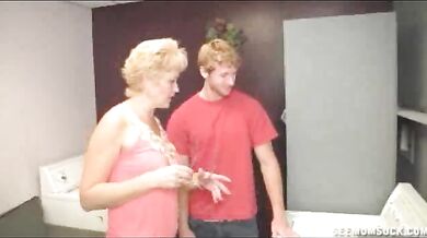 Hot Wife Tracy Over 40 MILF Blowjob