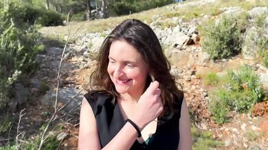 Lila, 35 Years Old, Writing Teacher In Arcachon!