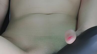 Amateur college girl masturbates by teasing her nipples and pussy with toys | Japanese Uncensored