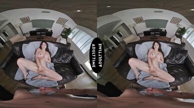 UP CLOSE VR - You Enjoy Watching MILF Lexi Luna's HUGE Tits Bouncing While She's Riding You POV