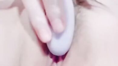 Lonely uniform Asian girl fuck at home 制服大学女生在家高潮