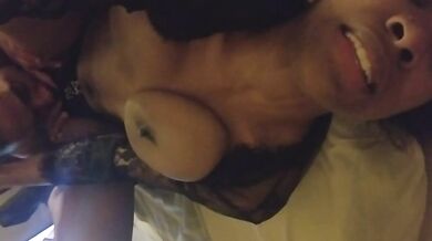 Eating pussy til she loses her fucking mind