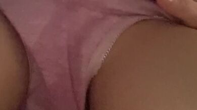 Я отримую мокрі трусики♡Волохата японська любительська мастурбація з фалоімітатором.[домашнє]