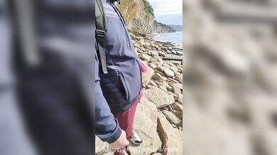 Miiana - DEFI : BAISE par un PECHEUR sur la PLAGE