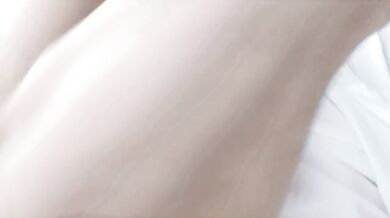 乳首とクリトリスでゆっくり濡らしてから指で中イきする♡