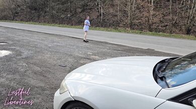 Hairy Mature MILF repaid my kindness by swallowing my cum